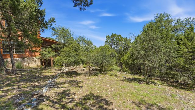 800 Woodcreek Ranch RD, Wimberley, TX 78676