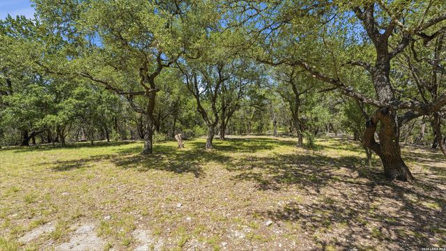 800 Woodcreek Ranch RD, Wimberley, TX 78676