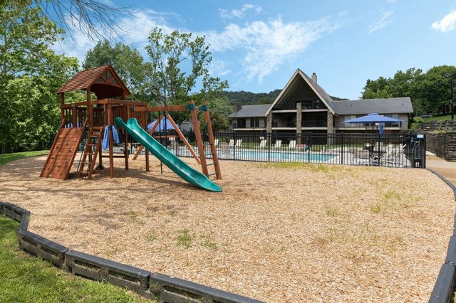 702 Vineland Ct, Brentwood, TN 37027