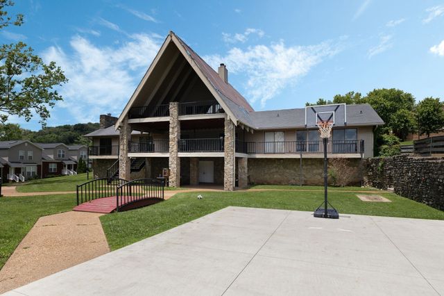 702 Vineland Ct, Brentwood, TN 37027
