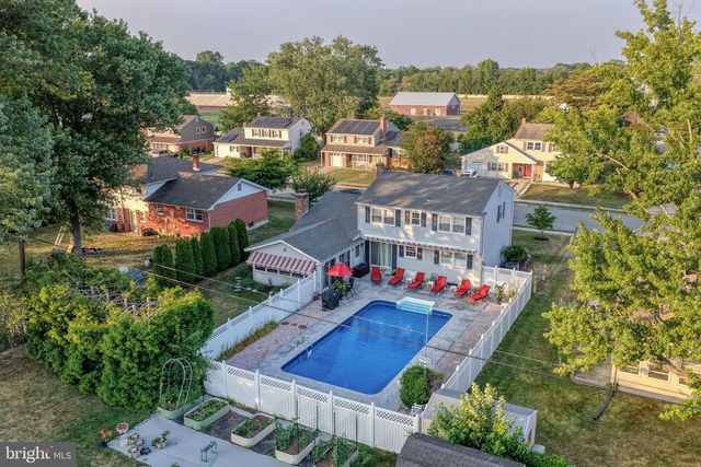 908 SCHOOLHOUSE LN, Dover, DE 19904