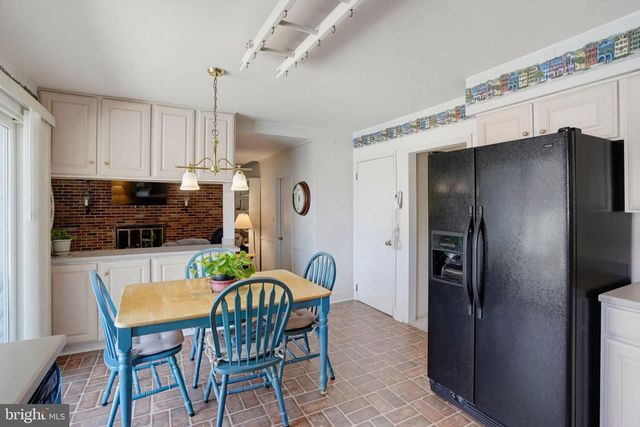 908 SCHOOLHOUSE LN, Dover, DE 19904