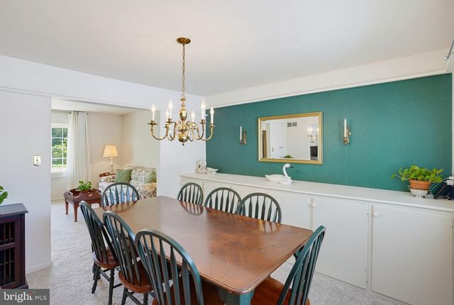 908 SCHOOLHOUSE LN, Dover, DE 19904
