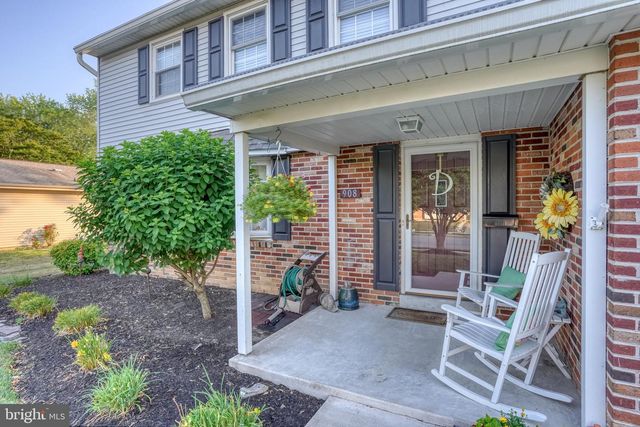 908 SCHOOLHOUSE LN, Dover, DE 19904