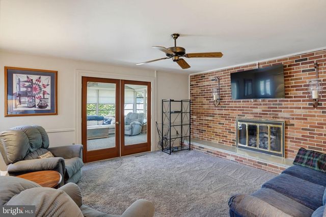 908 SCHOOLHOUSE LN, Dover, DE 19904