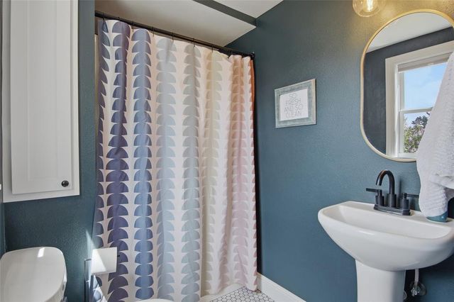2610 Marilyn Drive, Eau Claire, WI 54701