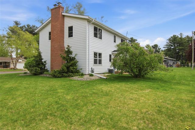 2610 Marilyn Drive, Eau Claire, WI 54701