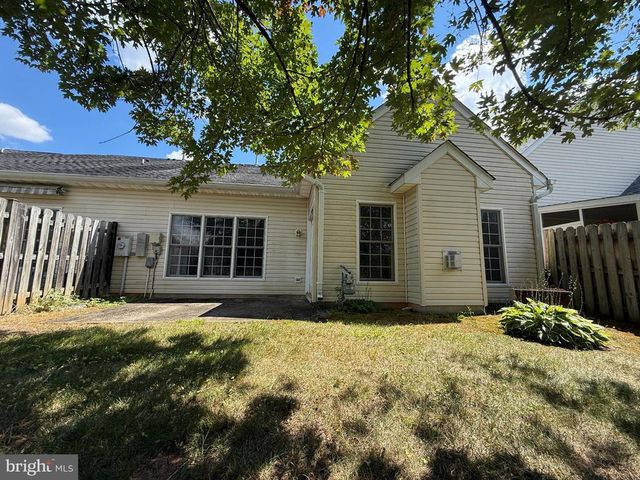 11002 JAGUAR CT, Fredericksburg, VA 22407