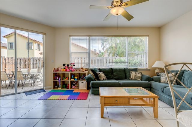 11264 NW 54th Ter 11264, Doral, FL 33178