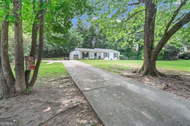 3184 Newcastle Way, Snellville, GA 30039