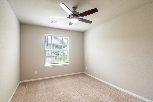 2413 Tavo Trail Drive, Conroe, TX 77301