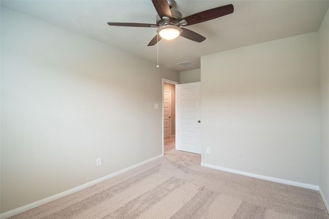 2413 Tavo Trail Drive, Conroe, TX 77301
