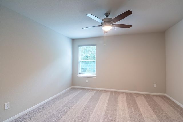 2413 Tavo Trail Drive, Conroe, TX 77301
