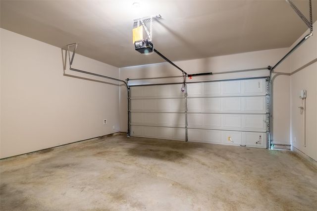 2413 Tavo Trail Drive, Conroe, TX 77301