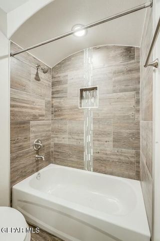 6058 Fall Ridge Street, Sunland Park, NM 88008