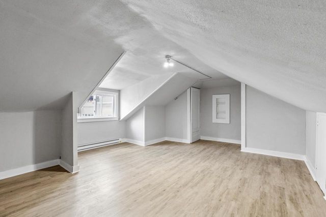 3062 N 38th STREET, Milwaukee, WI 53210