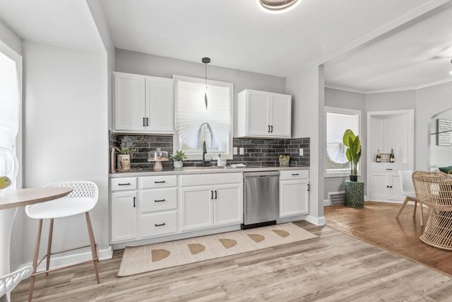 3062 N 38th STREET, Milwaukee, WI 53210