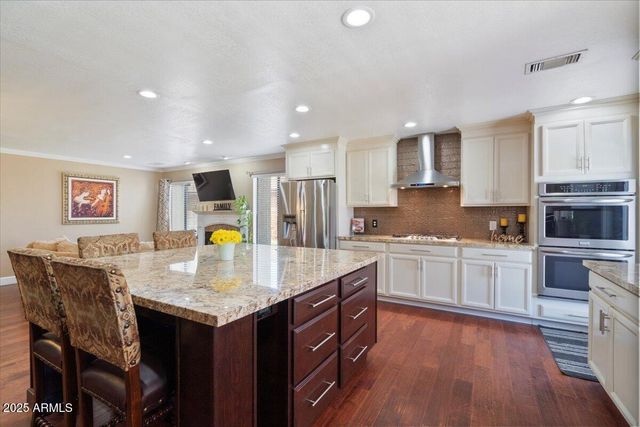 1670 E WHITTEN Street, Chandler, AZ 85225