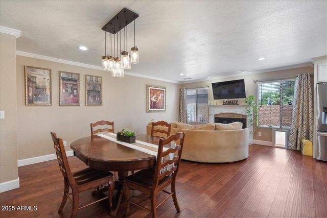 1670 E WHITTEN Street, Chandler, AZ 85225