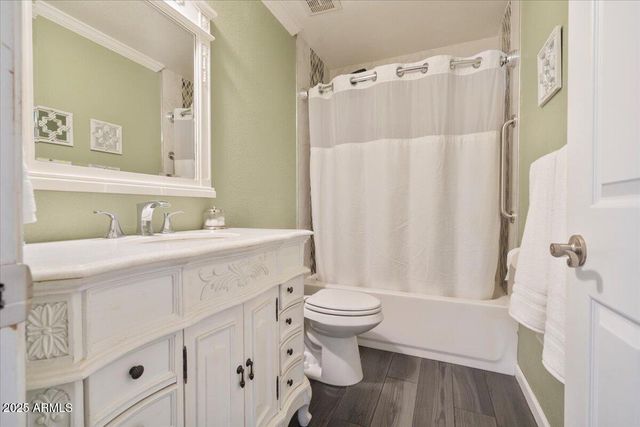 1670 E WHITTEN Street, Chandler, AZ 85225