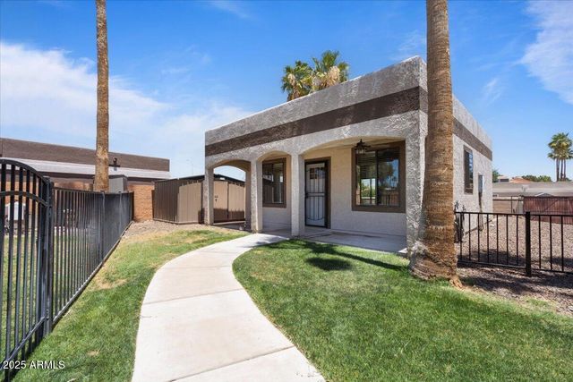 1670 E WHITTEN Street, Chandler, AZ 85225