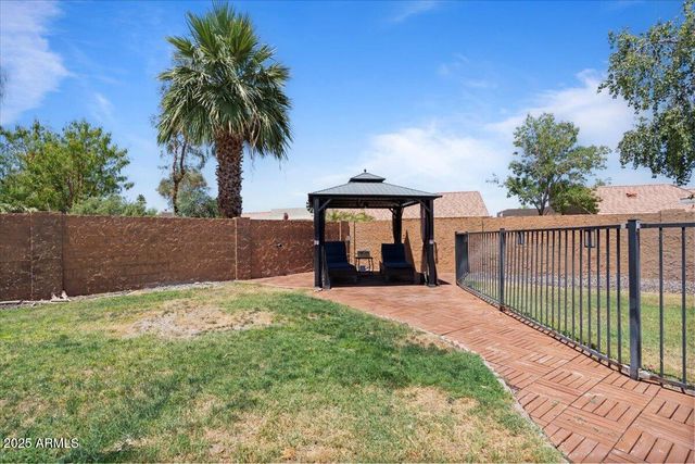 1670 E WHITTEN Street, Chandler, AZ 85225
