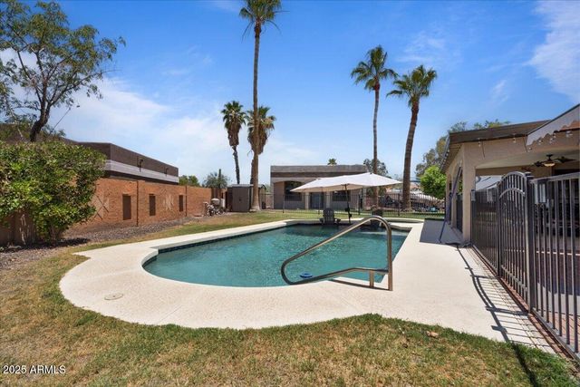 1670 E WHITTEN Street, Chandler, AZ 85225