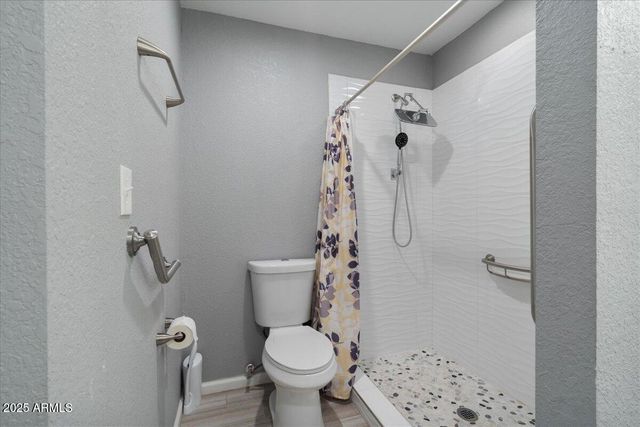 1670 E WHITTEN Street, Chandler, AZ 85225