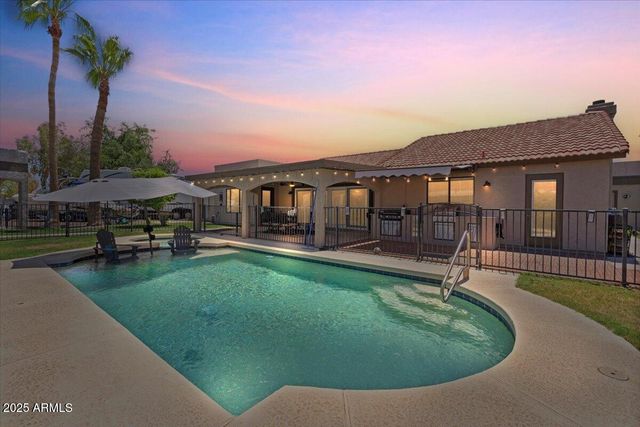 1670 E WHITTEN Street, Chandler, AZ 85225