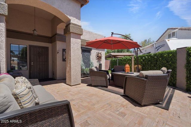 1670 E WHITTEN Street, Chandler, AZ 85225