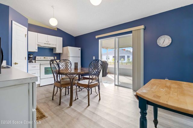 308 NW Tamarind Circle NW 41, Palm Bay, FL 32907