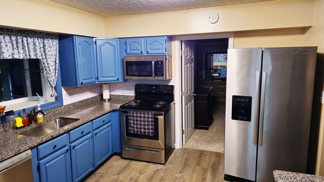 5080 Dove Road, Kimball Twp, MI 48074
