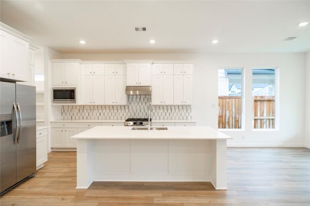 31026 Sun Valley Drive, Brookshire, TX 77423