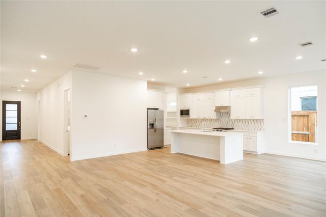 31026 Sun Valley Drive, Brookshire, TX 77423