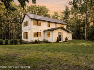 640 Acorn Hill Road, Olivebridge, NY 12461