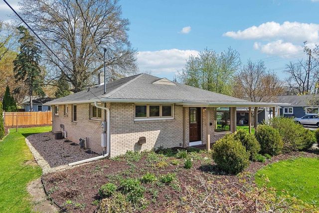 4610 Schofield Street, Monona, WI 53716