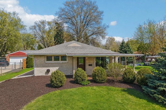 4610 Schofield Street, Monona, WI 53716