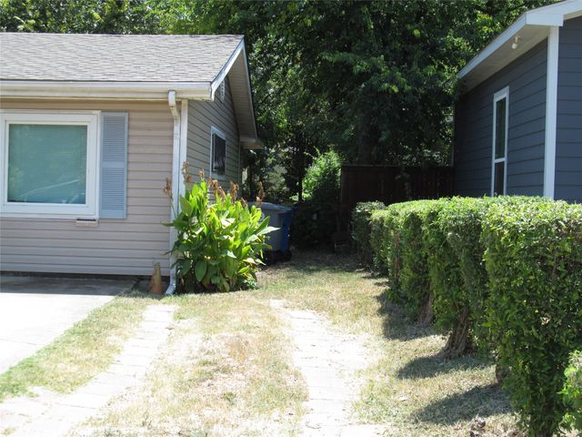 740 Emberwood Drive, Dallas, TX 75232
