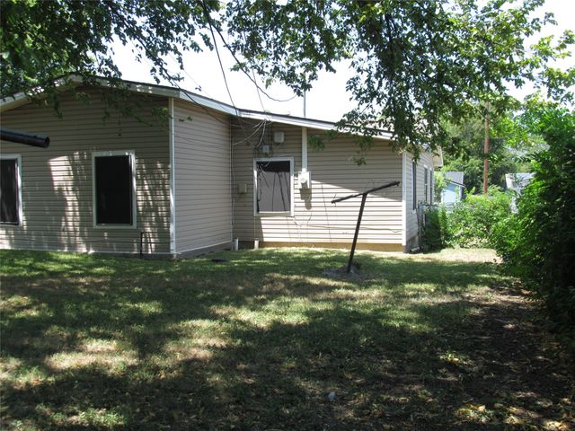 740 Emberwood Drive, Dallas, TX 75232