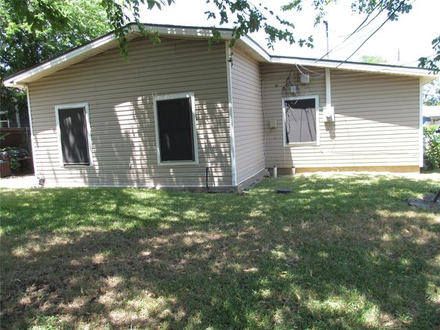740 Emberwood Drive, Dallas, TX 75232