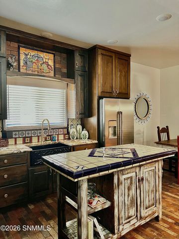 649 E May Avenue, Las Cruces, NM 88001