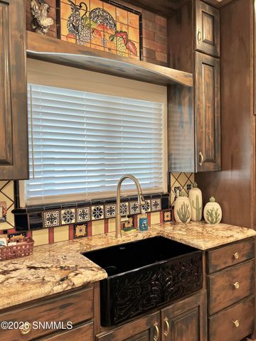 649 E May Avenue, Las Cruces, NM 88001