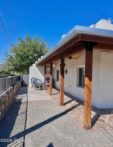 649 E May Avenue, Las Cruces, NM 88001