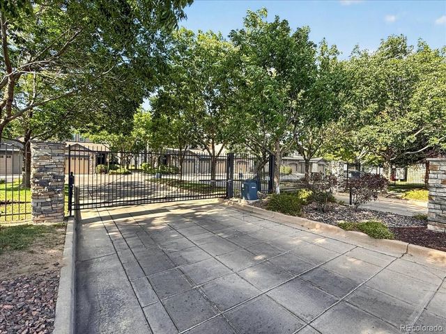 2122 S Fulton Circle 103, Aurora, CO 80247