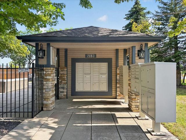2122 S Fulton Circle 103, Aurora, CO 80247