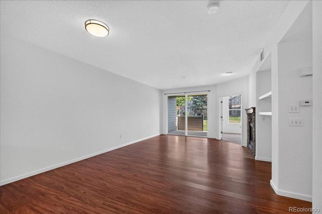 2122 S Fulton Circle 103, Aurora, CO 80247