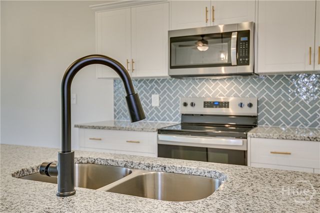 329 Crosswinds Drive, Rincon, GA 31326