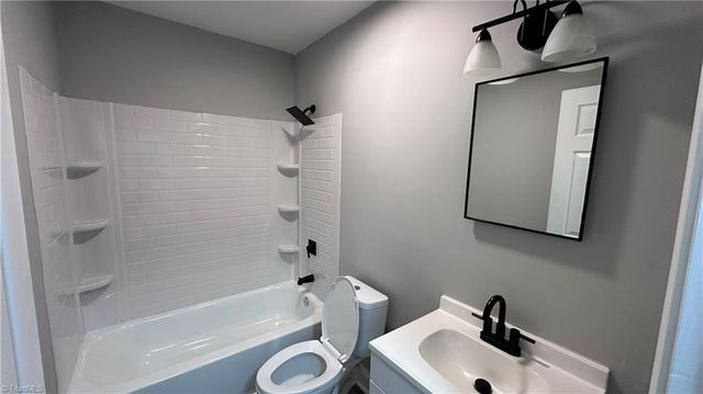 2314 Acorn Road, Greensboro, NC 27406