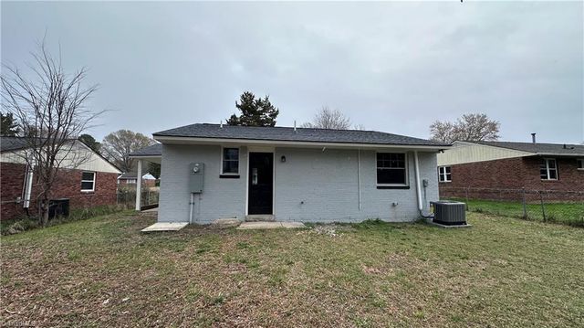 2314 Acorn Road, Greensboro, NC 27406