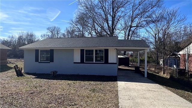 2314 Acorn Road, Greensboro, NC 27406